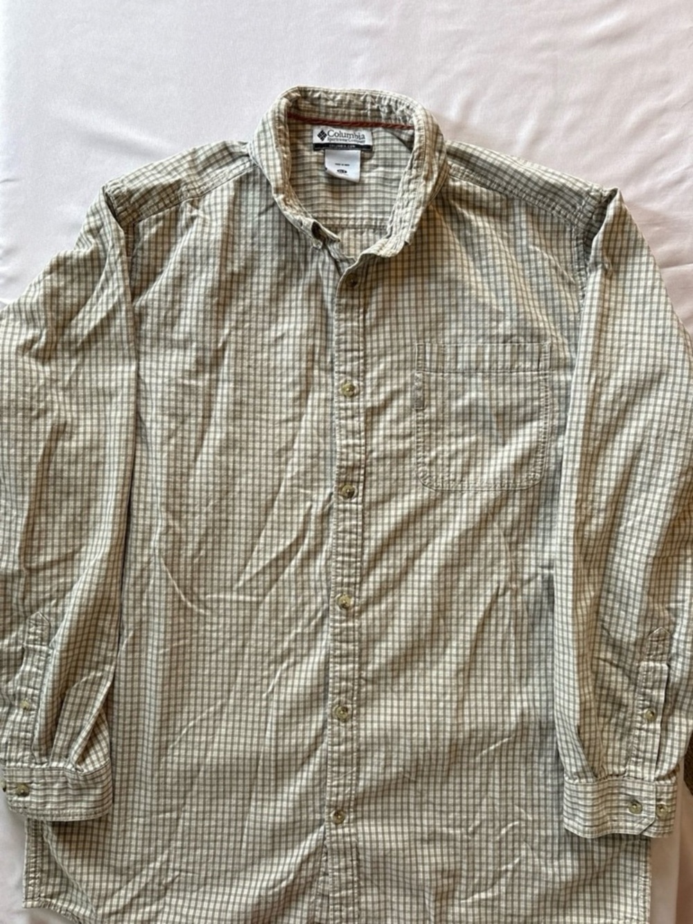 Columbia Men’s Button-Down Plaid Shirt - White and Tan